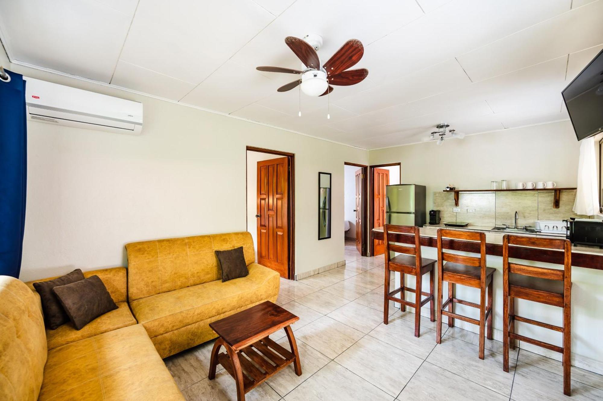 El Sueno Tropical Hotel 卡里略 外观 照片